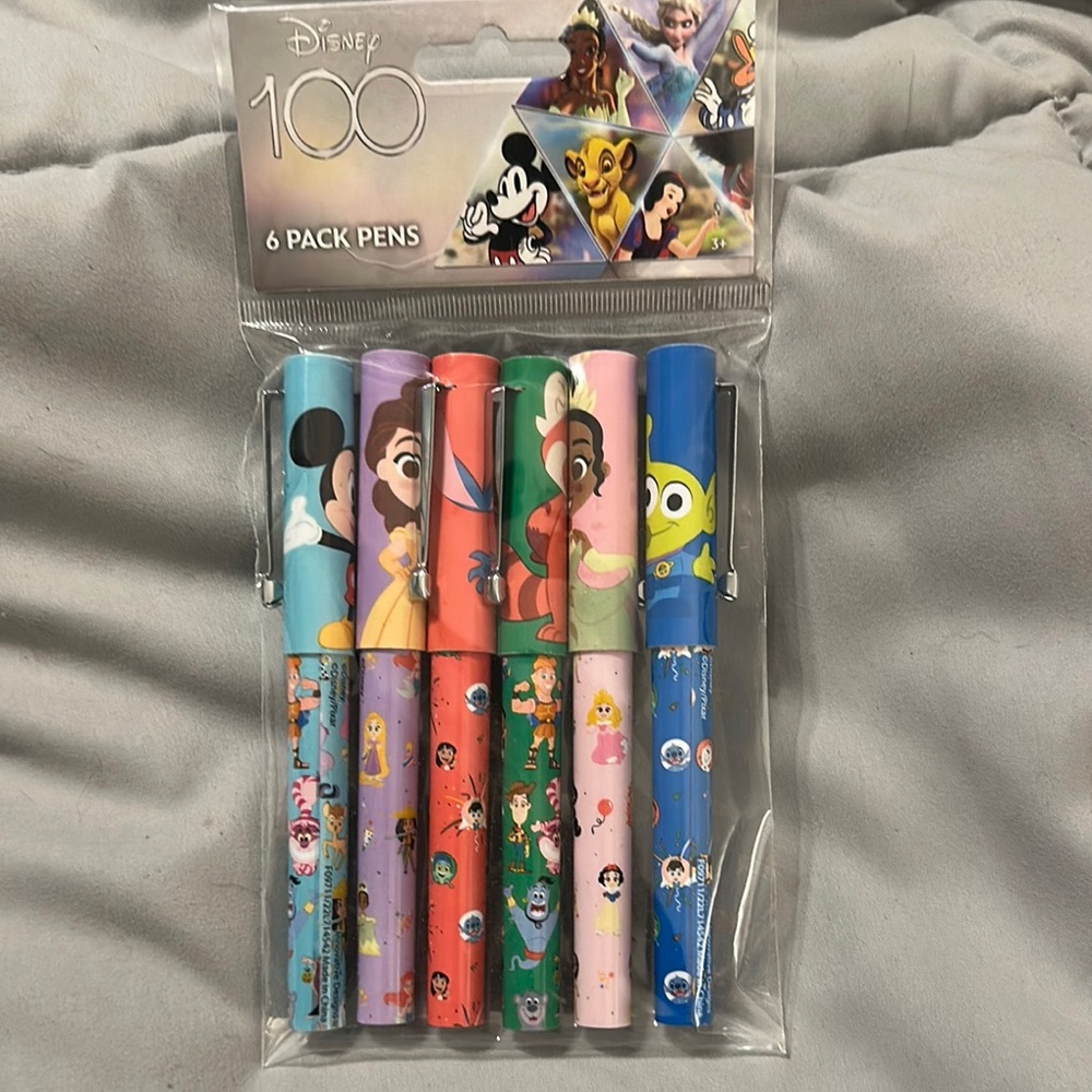 Disney 100 Colorful Character Pen Collection